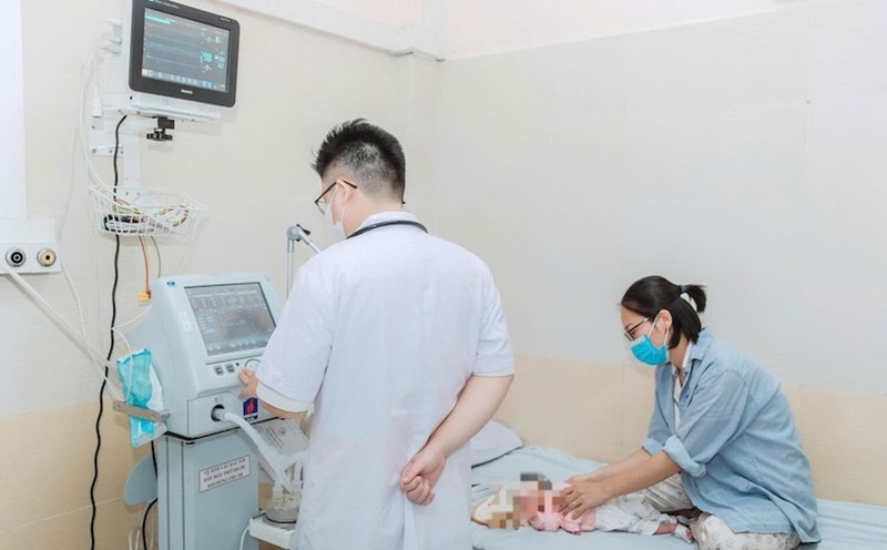 Warning of the risk of RSV outbreak, threatening children and the elderly. Photo: BVCC