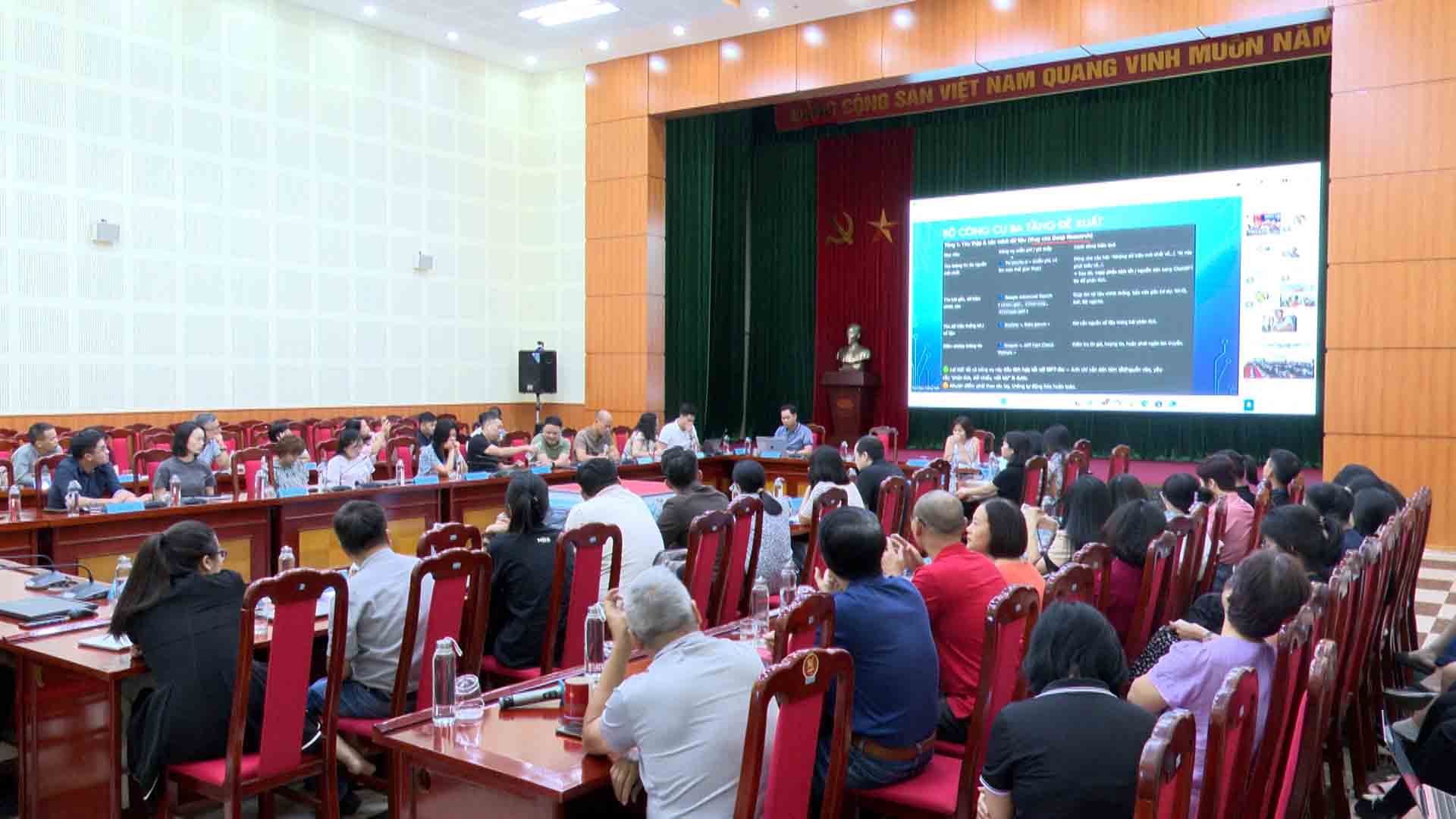 Promover la transformacion digital a traves de la aplicacion de la IA generadora en la redaccion