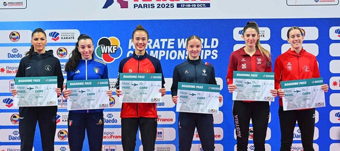 가라테 선수 응우옌 티 지에우 리(불가라 3위 왼쪽부터)가 2025년 세계 선수권 대회 결승 진출권을 획득했습니다. 사진: 세계 가라테 연맹 WKF