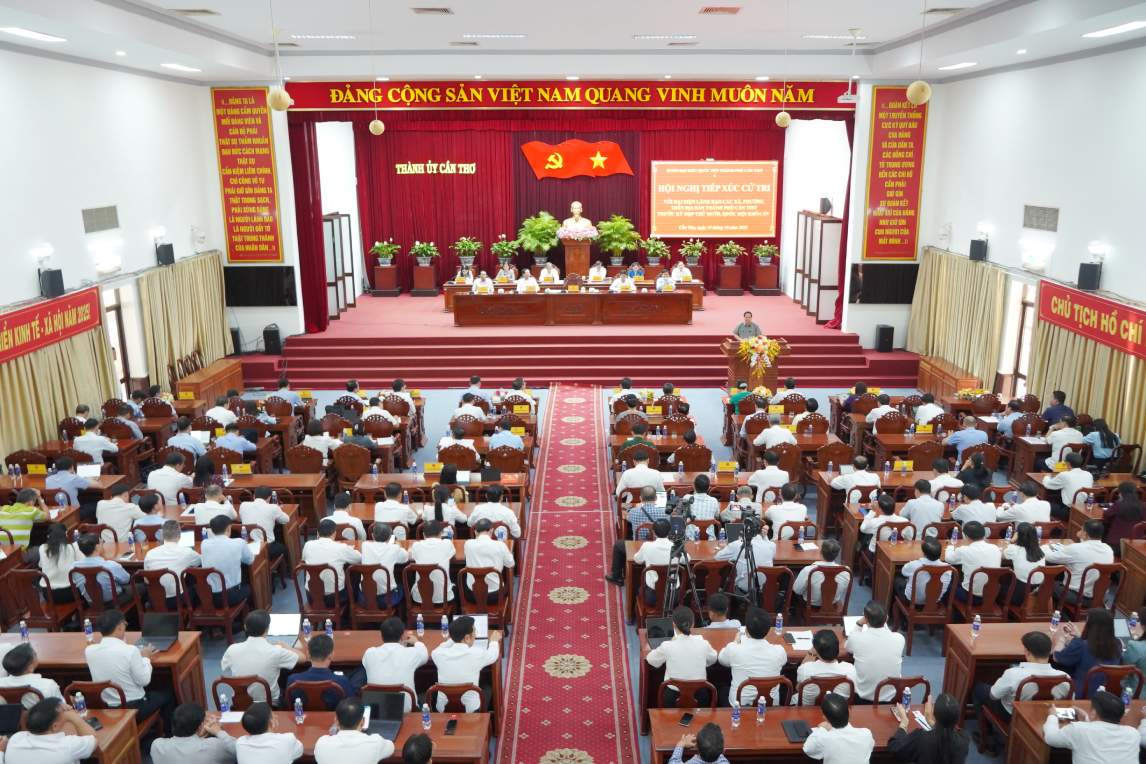 Quang canh buoi tiep xuc cu tri. Anh: Ta Quang