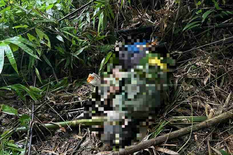 Lam Dong provincial authorities are investigating the death of a man on the edge of the forest. Photo: Phan Tuan