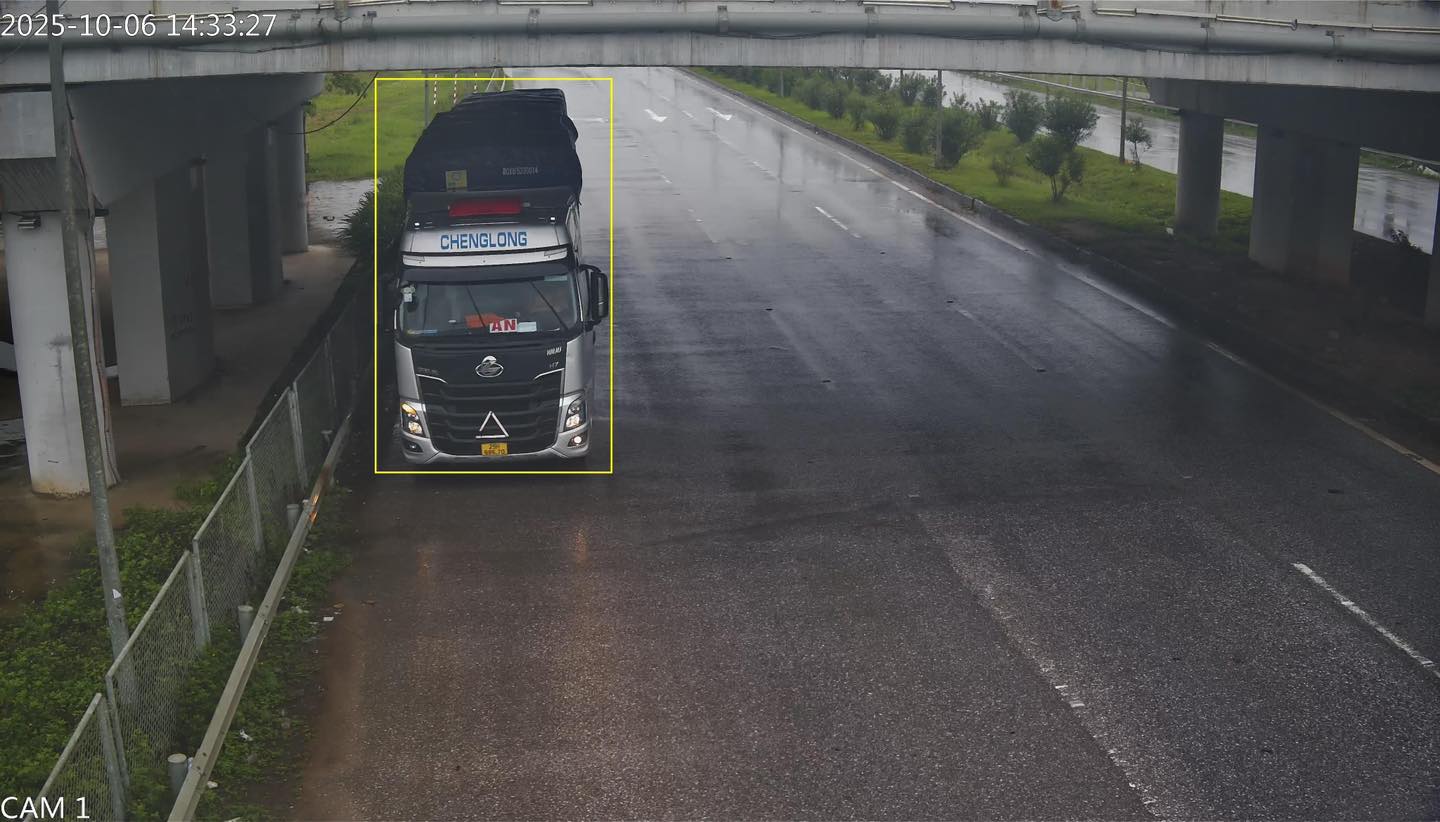 El propietario del vehiculo multado en Bac Ninh. Foto: Cong an Bac Ninh