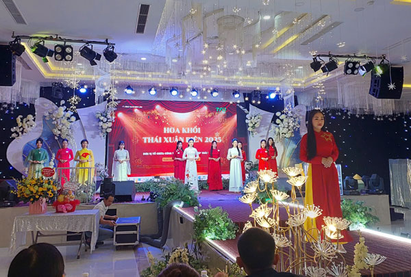 Cuoc thi tao san choi cho doan vien, nguoi lao dong. Anh: Thanh Tuan