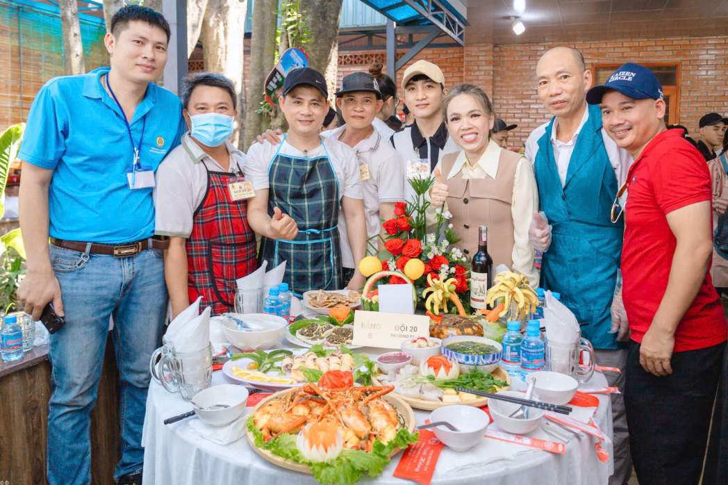 Cooking contest at Rochdale Spears Company Limited. Photo: Provided by the Trade Union