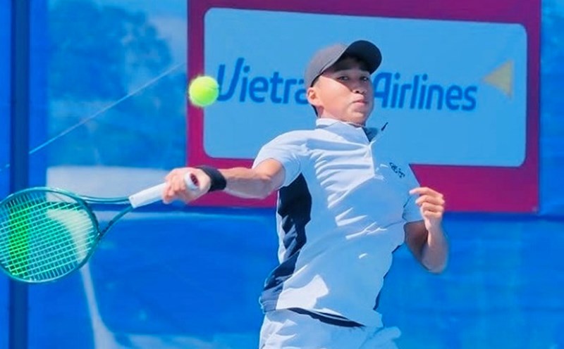 Tennis player Vu Ha Minh Duc continues to win the No. 1 position in men's singles at the 2025 National Tennis Tournament. Photo: Vietnam Tennis Federation