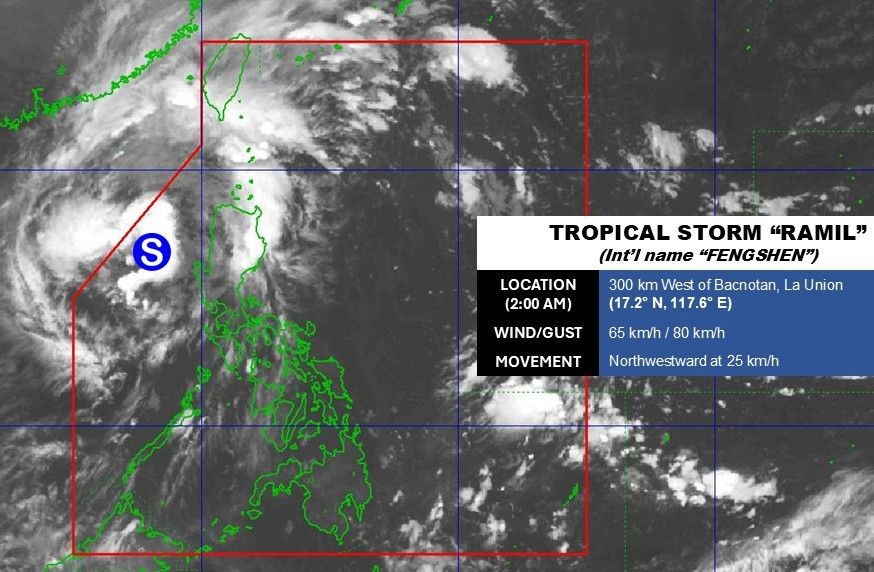 The center of Typhoon No. 12 (called Typhoon Ramil in the Philippines) at 2:00 a.m. on October 20. Photo: PAGASA