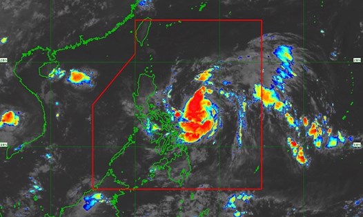 Cập nhật vị trí và vùng ảnh hưởng của bão số 11 Matmo sắp vào Biển Đông. Ảnh: PAGASA