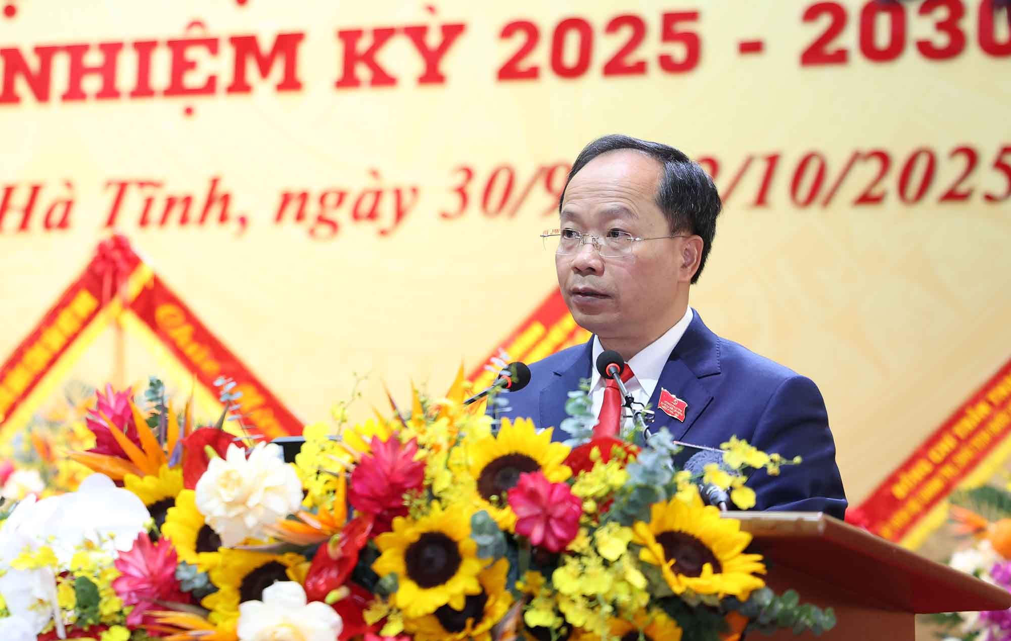 Mr. Nguyen Duy Lam - Secretary of the Ha Tinh Provincial Party Committee, term XIX, continued to be re-elected as Secretary of the Ha Tinh Provincial Party Committee, term XX. Photo: Tran Tuan.