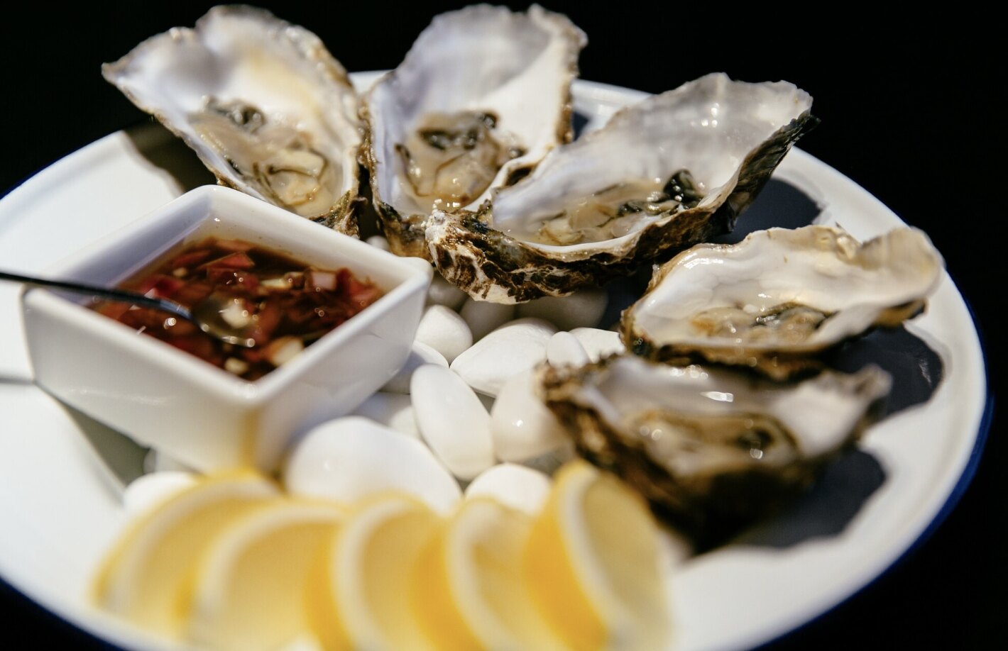 Abundant nutrients in small portions of some foods. Photo: Thuy Duong