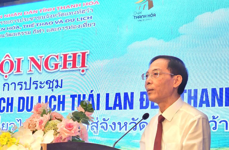 Ong Dau Thanh Tung - Pho Chu tich UBND tinh Thanh Hoa phat bieu tai hoi nghi. Anh: Hoang Linh