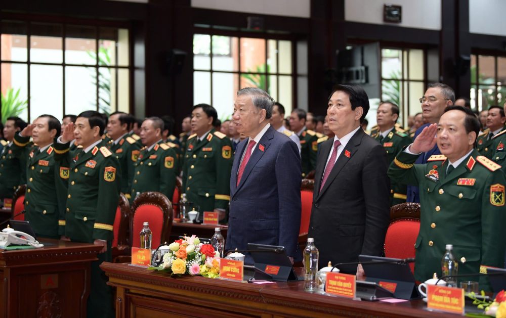 Tong Bi thu To Lam, Chu tich nuoc Luong Cuong du phien be mac Dai hoi. Anh: Ai Van