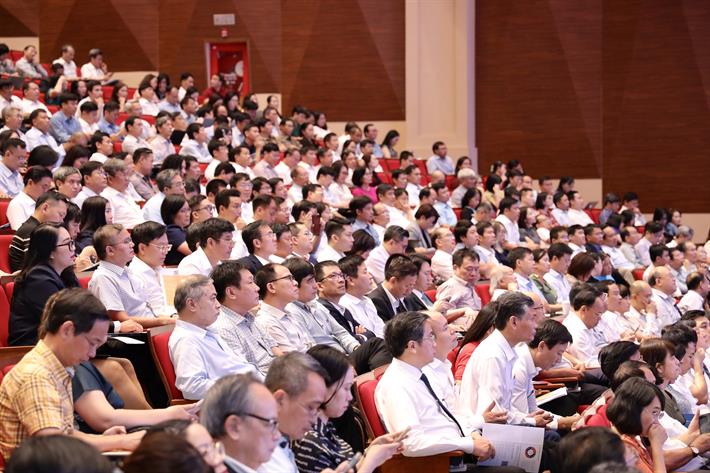 Dai dien cac truong dai hoc, hoc vien tham du hoi nghi Giao duc dai hoc nam 2025 hom 18.9. Anh: MOET 