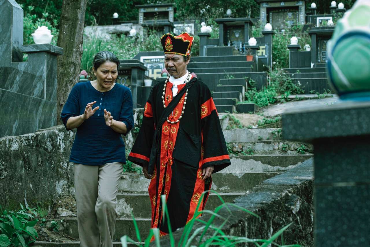 Dan sao trong phim “Cai ma“. Anh: Doan phim.