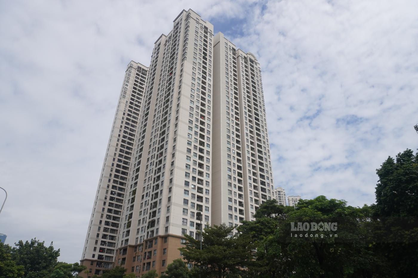 Gia nha tai Ha Noi lien tuc tang cao khien nhieu cong nhan, nguoi lao dong kho tiep can. Anh: Nhu Ha