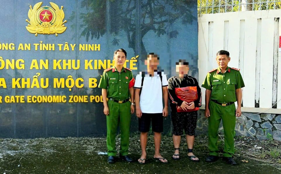 Lực lượng chức năng tỉnh Tây Ninh đã ngăn chặn kịp thời vụ việc thiếu niên 15 tuổi từ Bắc Ninh bị dụ dỗ định sang Campuchia làm việc. Ảnh: Công an cung cấp