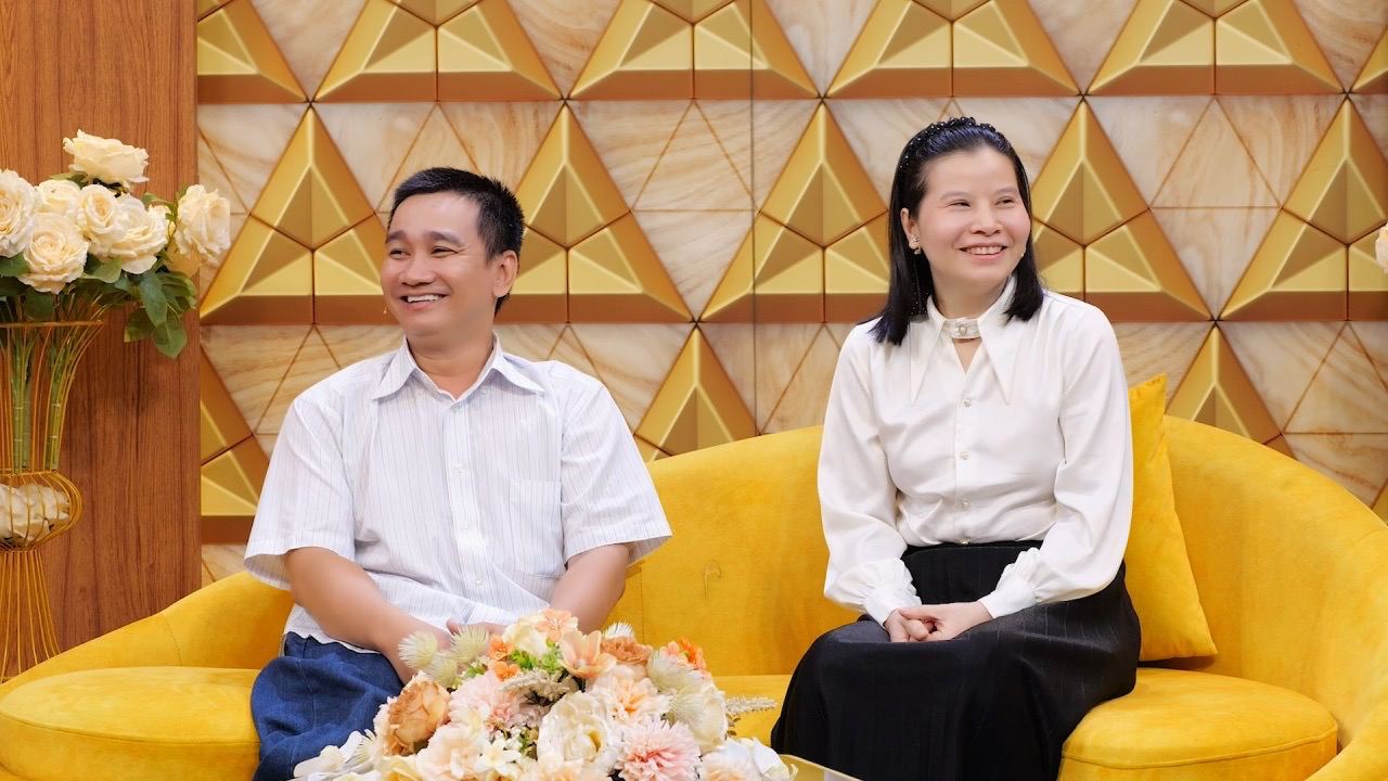 The couple on the show "Husband and Wife Harmony". Photo: Jet Producer.