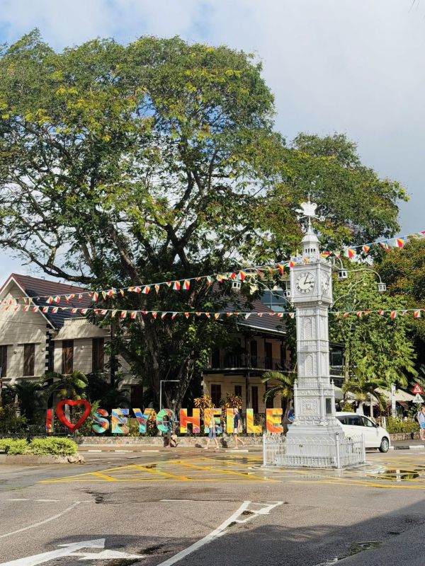 Goc check-in dac trung o Seychelles. Anh: Dinh Tai