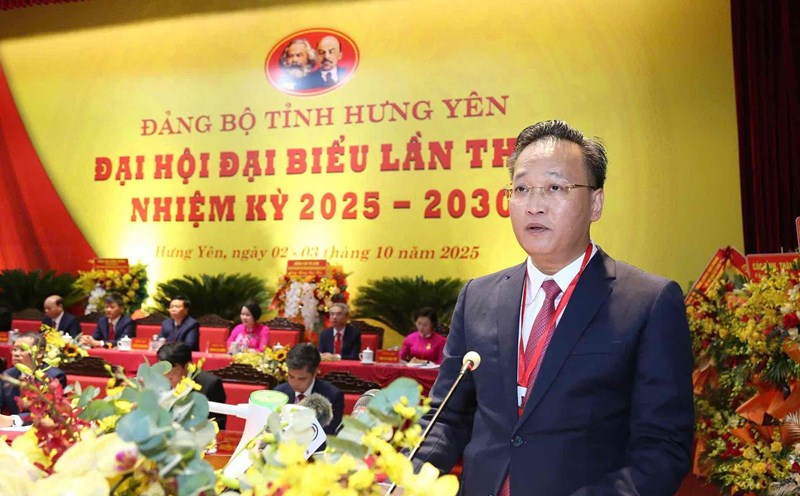 Mr. Nguyen Huu Nghia was appointed to hold the position of Secretary of the Hung Yen Provincial Party Committee. Photo: Congress Press Center