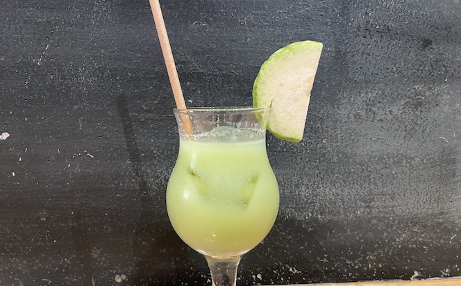 Guava juice can help detoxify the kidneys when combined with a healthy diet. Photo: Kieu Vu