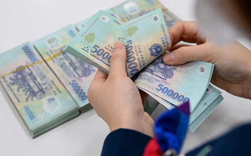 Salary reform is the content evaluated in the implementation of the 5-year socio-economic development plan 2021-2025. Photo: VGP