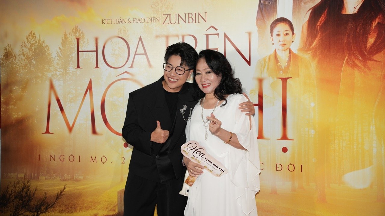 Zun Bin (left) and artist Ngoc Hanh. Photo: Producer.