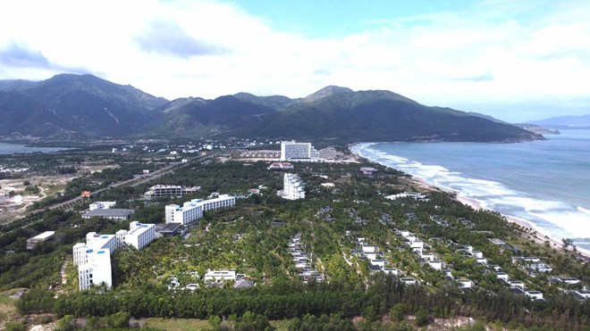 Phan lon du an Khanh Hoa loai bo loai hinh dat o khong hinh thanh don vi o deu la du an du lich, khu nghi duong. Anh: Huu Long
