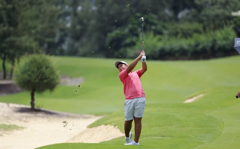 Golf player Nguyen Tuan Anh increased his rank before going to Bahrain to participate in the 2025 Asian Youth Sports Festival. Photo: Nhu Y