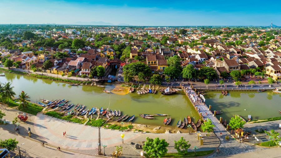 Viec bao ton Do thi co Hoi An chi ben vung khi co su chung tay cua chinh quyen, nguoi dan va cong dong doanh nghiep. Anh: So VHTTDL