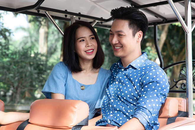 Manh Truong y su esposa. Foto: Proporcionada por el artista