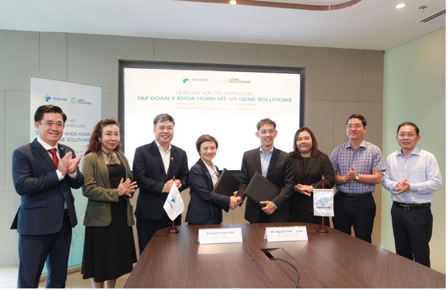 This cooperation between the two sides contributes to expanding opportunities for people to access international quality testing right in Vietnam. Photo: HM