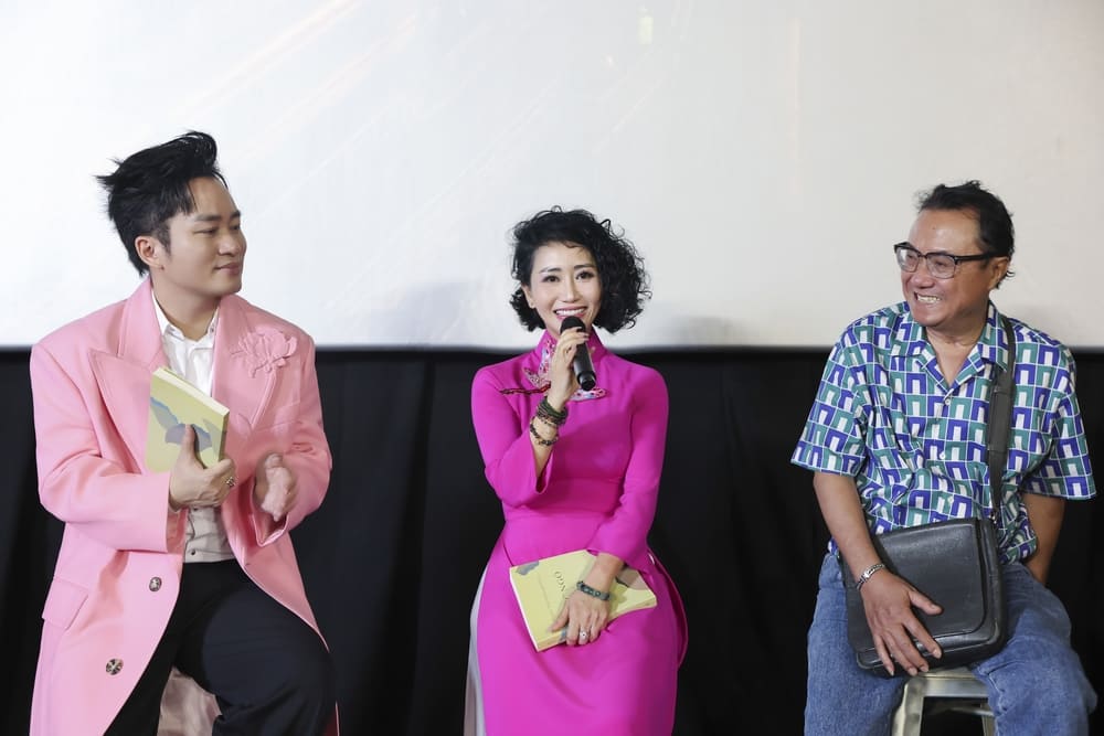 Nhac si Nhuan Phu thay may man khi luon nhan duoc su ung ho, gop y tu nhac si 