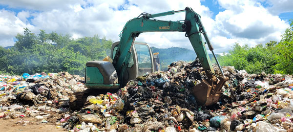 La comuna de Bien Ho esta tratando la cantidad de residuos generados en la zona periferica de la ciudad. Foto: Thanh Tuan