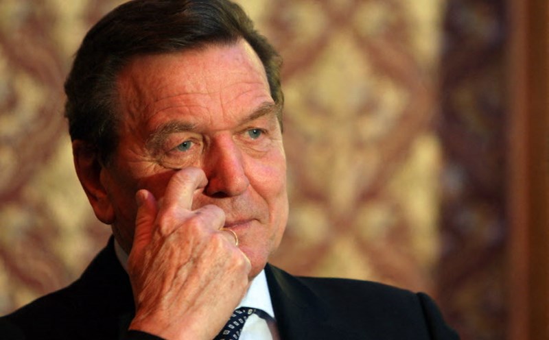 El ex primer ministro Gerhard Schroder acaba de ser citado para dar declaraciones sobre el gasoducto Nord Stream y Nord Stream 2. Foto: AFP