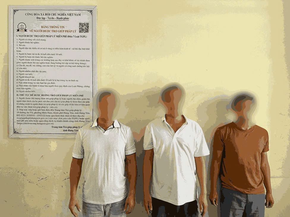 Cac doi tuong to chuc danh bac va danh bac duoi hinh thuc so lo, so de. Anh: Cong an tinh Hung Yen