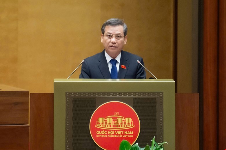 Chief Justice of the Supreme People's Court Le Minh Tri said that there are still some judgments and decisions that have been amended. Photo: Quochoi.vn
