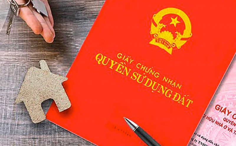 The latest deadline for registering assets attached to a land plot with a red book in Hanoi