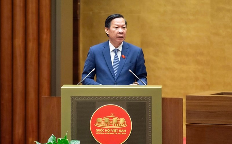 Chairman of the Economic and Financial Committee Phan Van Mai said that the development of markets is not yet synchronous and lacks depth. The financial and banking markets face some potential risks. Photo: Quochoi.vn