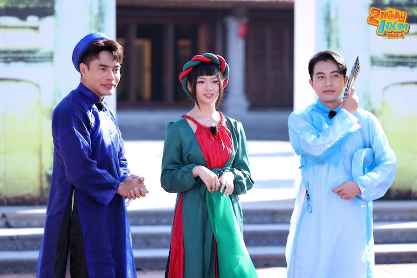 Dan “em xinh” nhanh chong hoa nhap trong “2 ngay 1 dem“. Anh: Nha san xuat. 