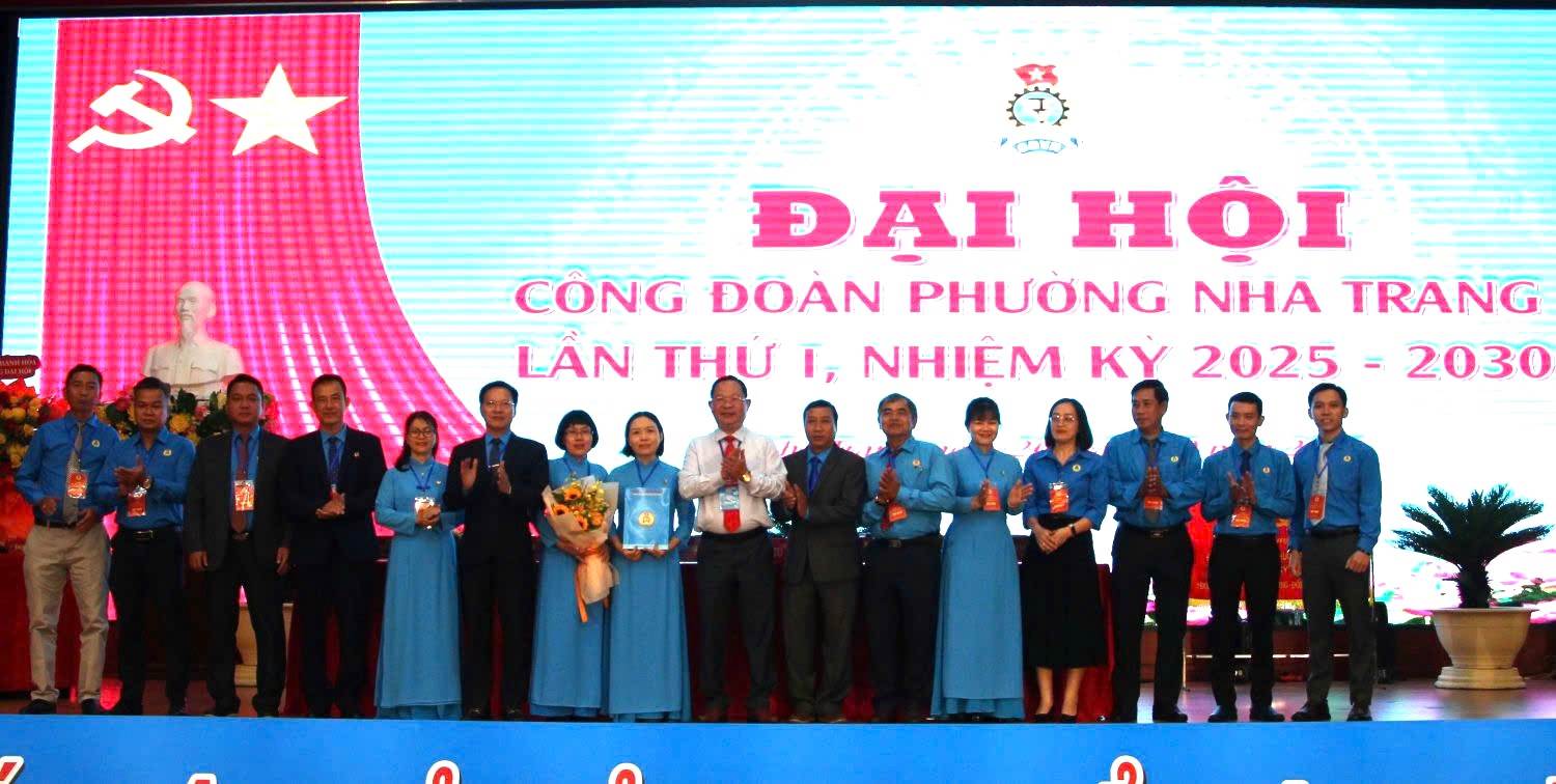 Ban Chap hanh Cong doan phuong Nha Trang nhiem ky 2025-2030. Anh: Phuong Linh