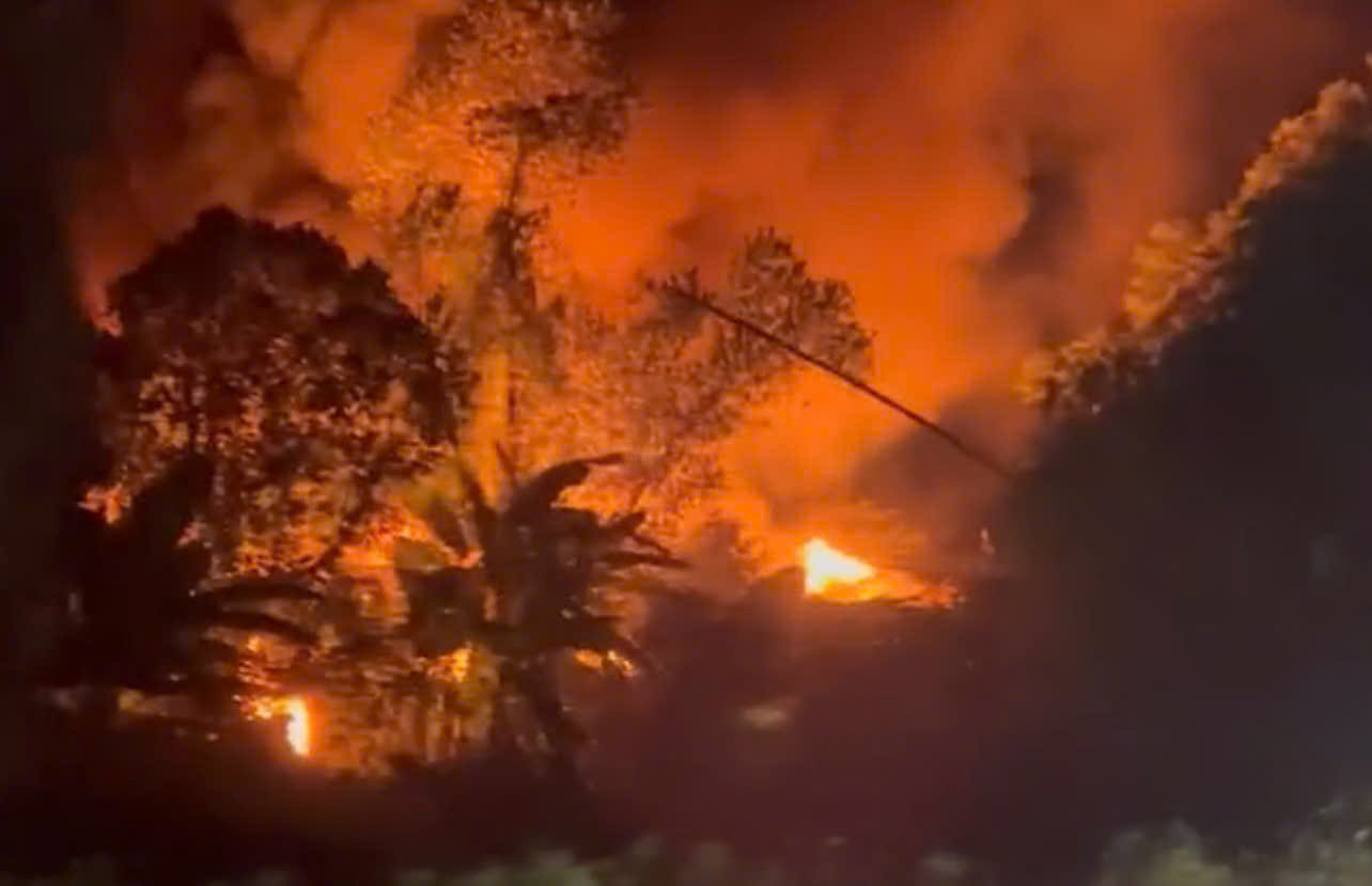 Scene of the fire at an industrial fabric factory in An Lai village, Mao Dien commune (Hai Phong city). Photo: Provided by the people