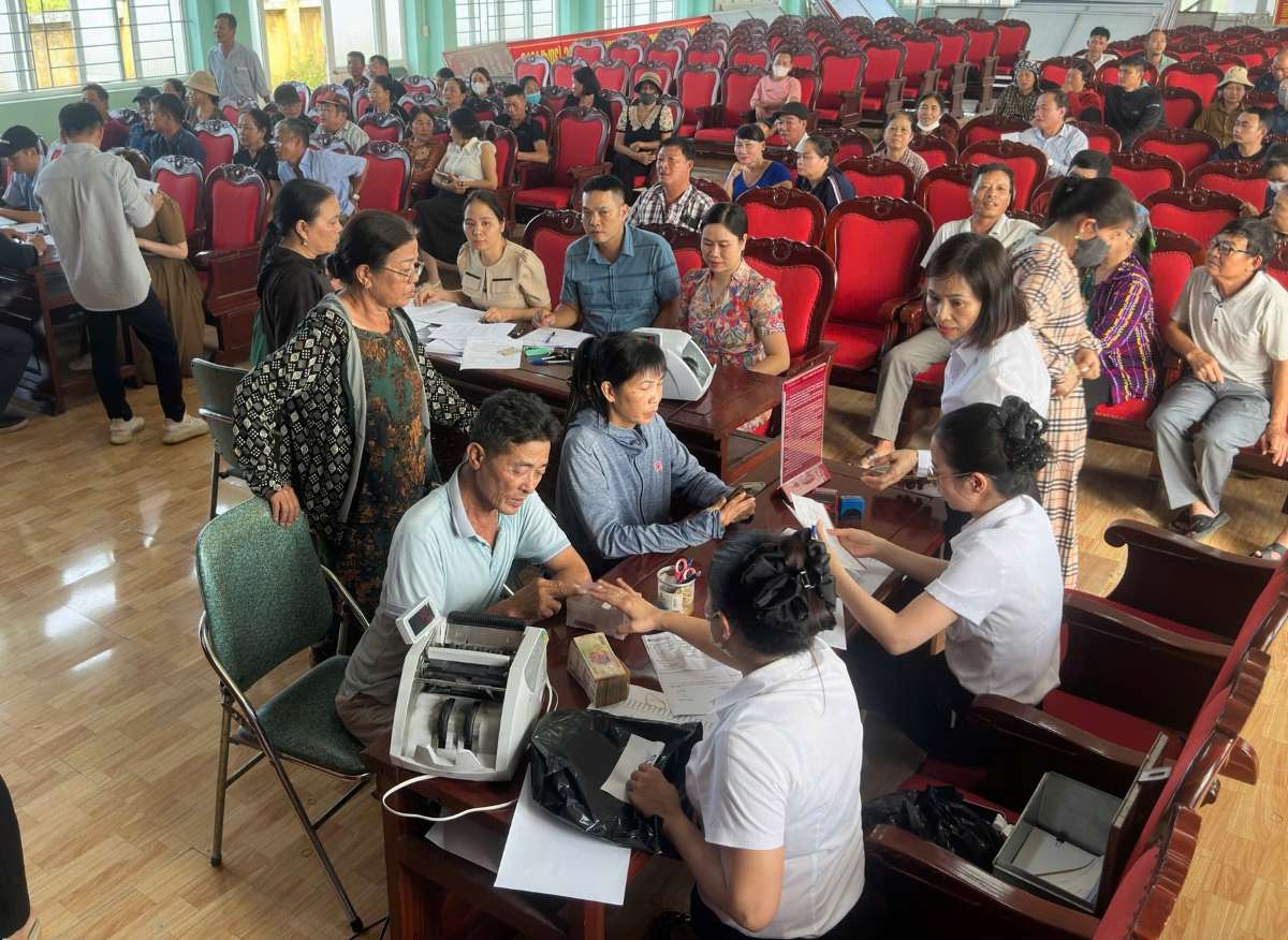 An Truong Commune は、Trang Due 3 工業団地プロジェクトに対する補償金と用地許可を支払います。写真: ハイフォン、アン・チュオン・コミューン