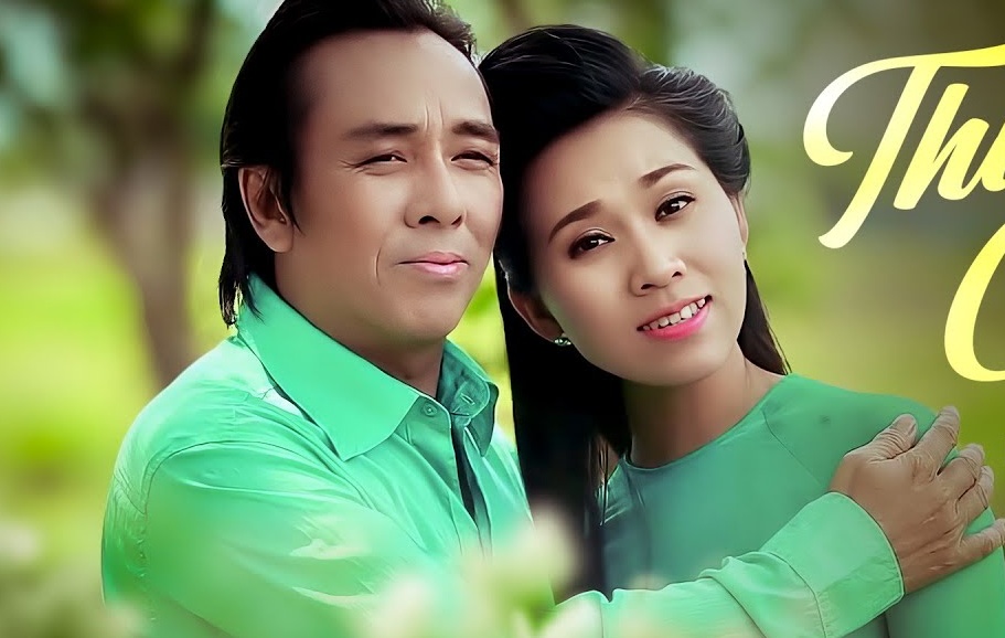 Vu Linh's niece - Hong Phuong and artist Tieu Linh. Photo: Provided by the artist