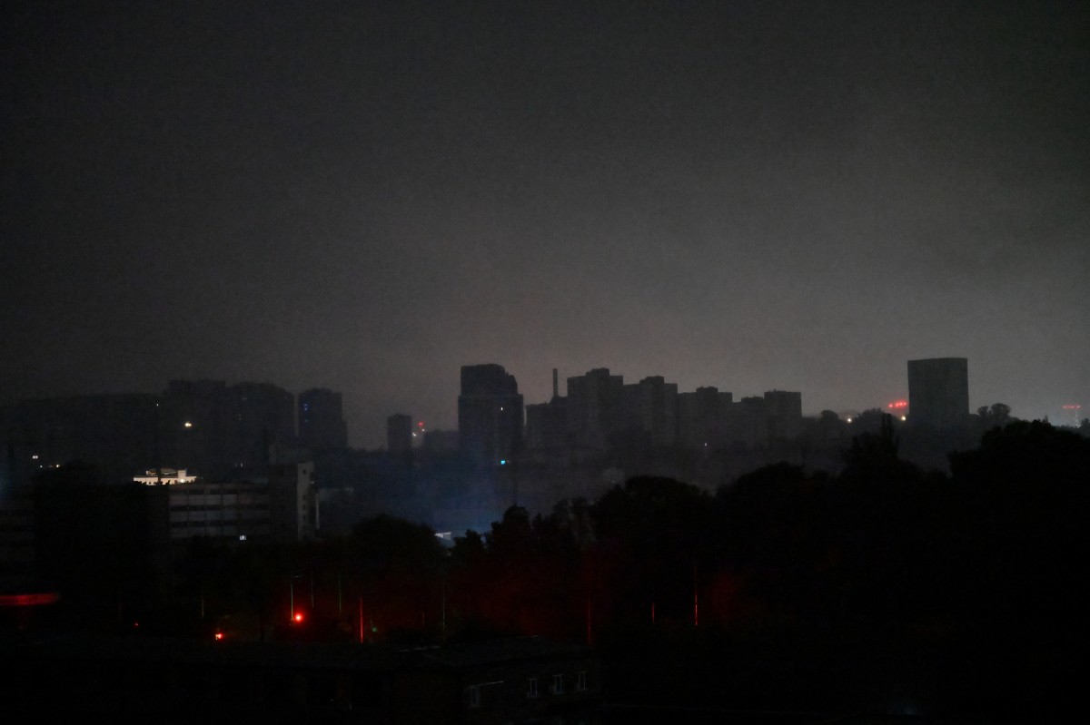 Ukraine's capital Kiev lost power after a Russian airstrike on October 10, 2025. Photo: AFP