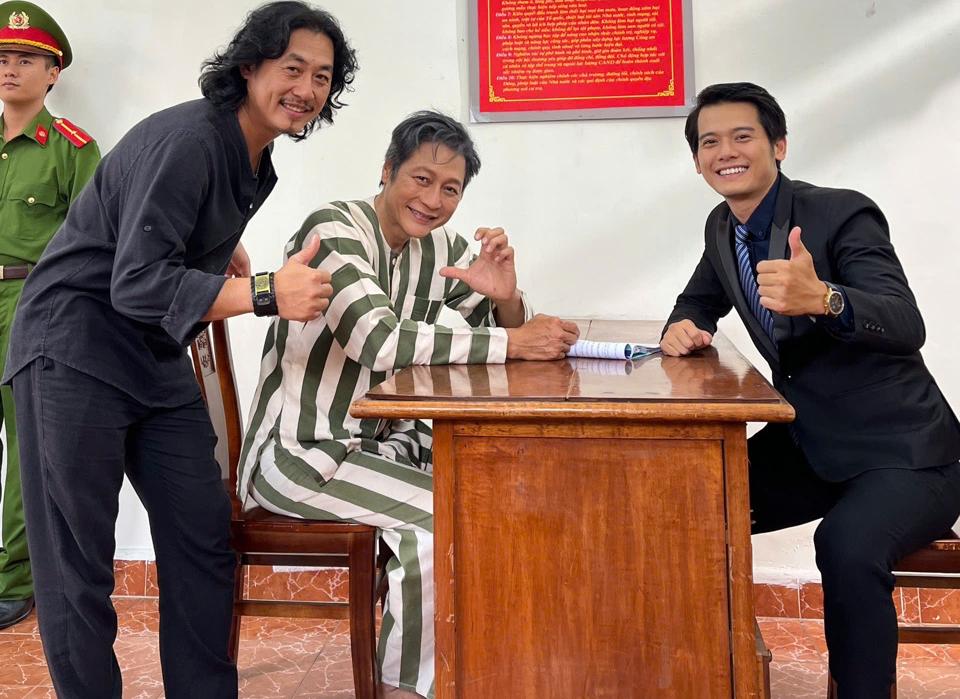 Mai Son Lam (au milieu) dans un nouveau film. Photo : Compagnie de tournage.