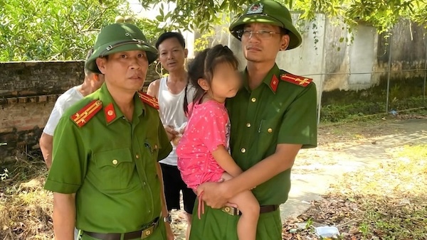 Doctors warn that abuse by adults leaves sequelae and brain damage in children.