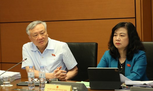 Phó Thủ tướng Thường trực Chính phủ Nguyễn Hòa Bình cho biết, Chính phủ đang triển khai những chương trình chống ô nhiễm, ngập lụt. Ảnh: Phạm Đông