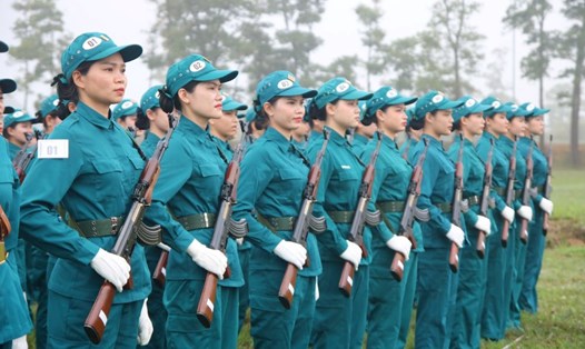 Thông tin về chế độ phụ cấp của chỉ huy Dân quân tự vệ sau sáp nhập nhận được nhiều sự quan tâm của bạn đọc. Ảnh: Trần Vương