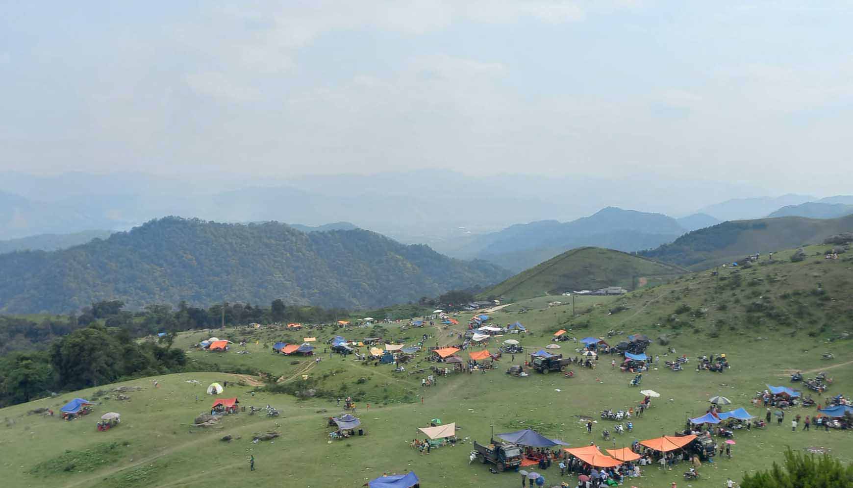 The area of Bac Giang province (old) now in Bac Ninh is assessed to have potential for wind power development. In the photo is a camping area in the Dong Cao plateau, Bac Ninh province. Photo: Van Truong