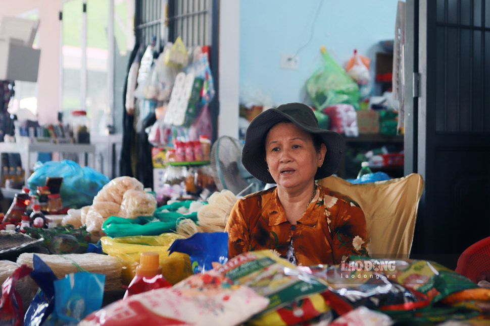 Tieu thuong di doi den cho moi Van Canh. Anh: Hoai Phuong