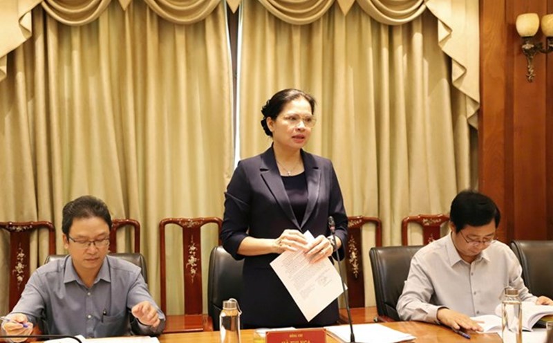 Ms. Ha Thi Nga - Member of the Party Central Committee, Vice Chairwoman of the Central Committee of the Vietnam Fatherland Front spoke at the meeting. Photo: Huong Diep